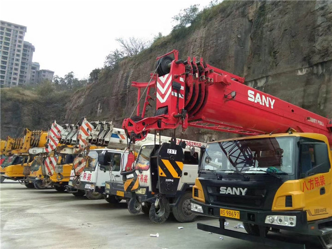 汉寿县吊车出租按什么计费？台班费、单次费、里程费怎么算？